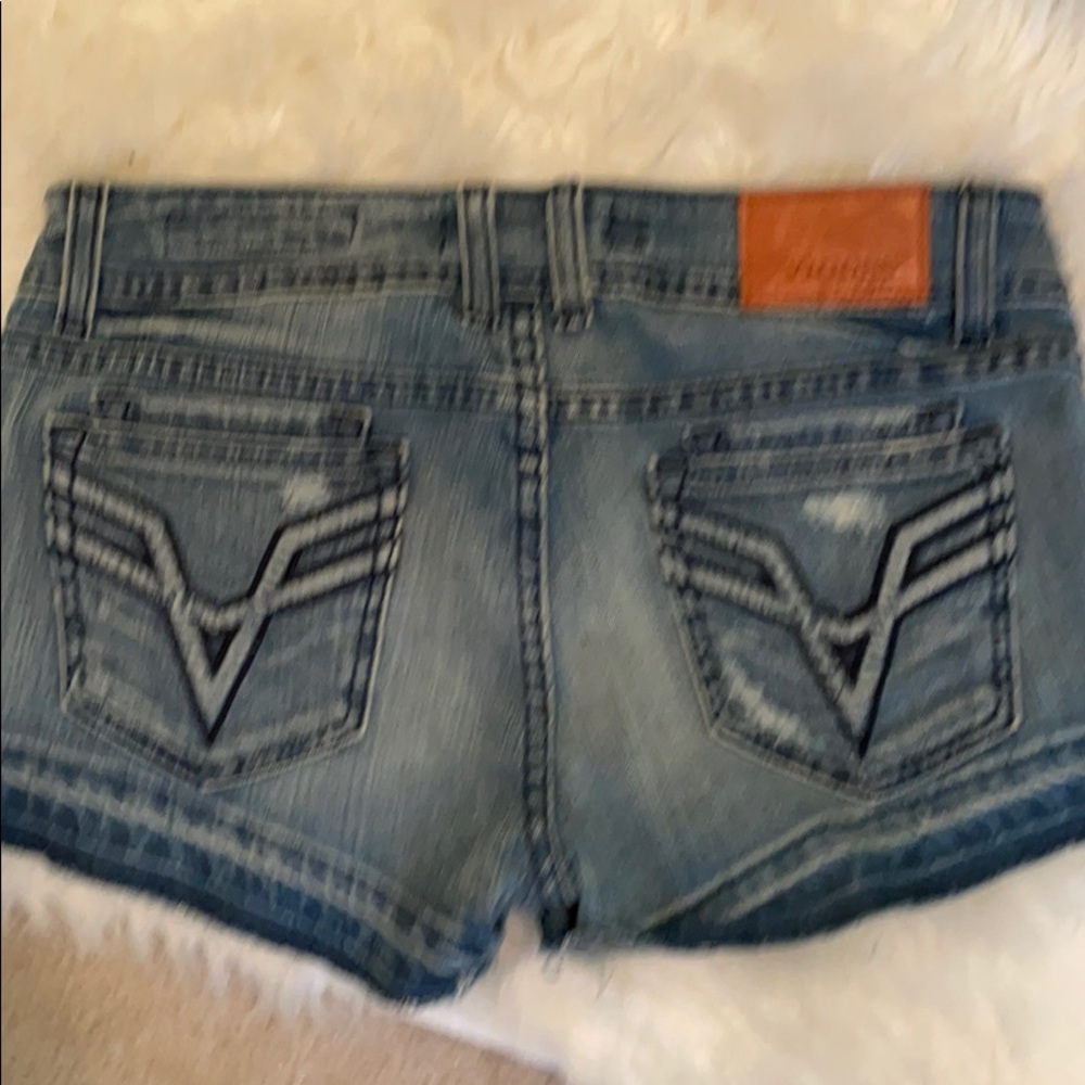Vigoss Jean shorts size 29